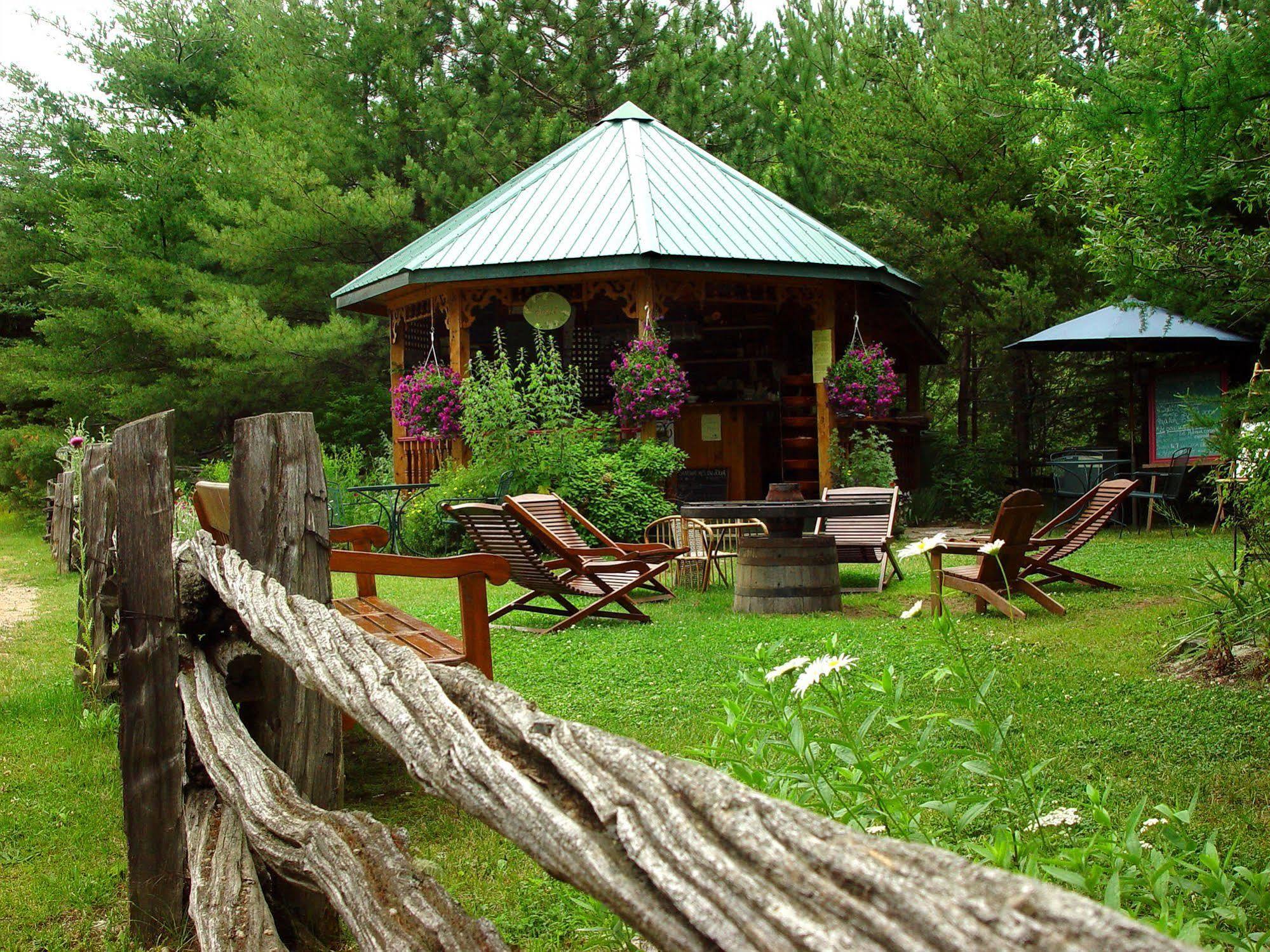 Jardins De L'Achillee Millefeuille Bed & Breakfast La Conception Dış mekan fotoğraf
